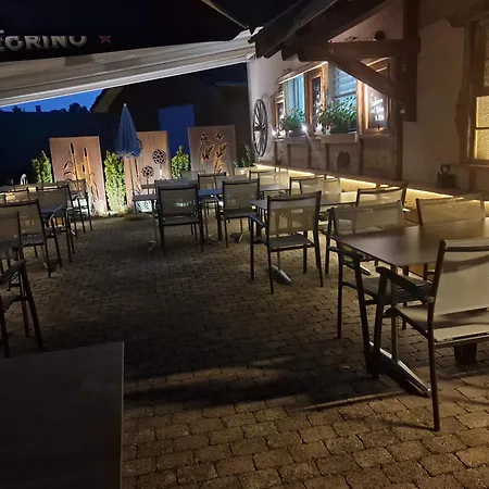 Mirchel Pintli Gross Mit Balkon, Und Restaurant Hotel Zäziwil