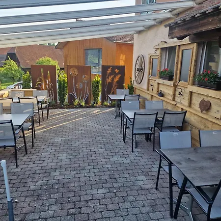 Mirchel Pintli Gross Mit Balkon, Und Restaurant *